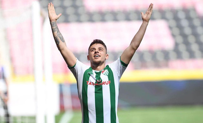 Bursaspor, Çağatay Yılmaz'ı kiralık gönderdi