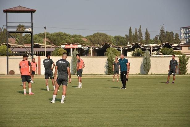 Nazilli Belediyespor'da takviye çalışmaları sürüyor