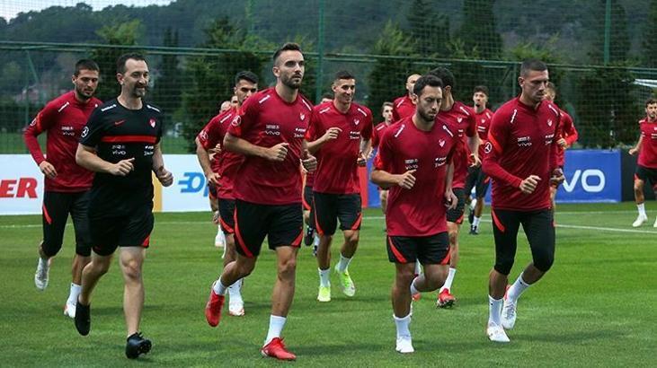 Son dakika | 4 Milli futbolcu Karadağ maçında forma giyemeyecek!