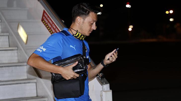Fenerbahçe'de Mesut Özil son anda kadrodan çıktı