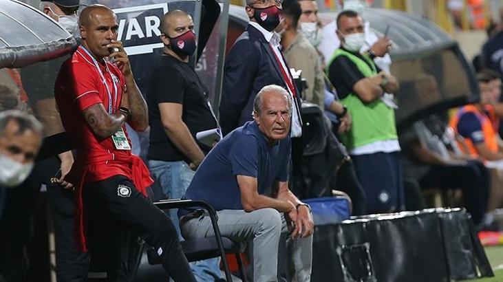 Mustafa Denizli: Fenerbahçe galibiyeti hak etti