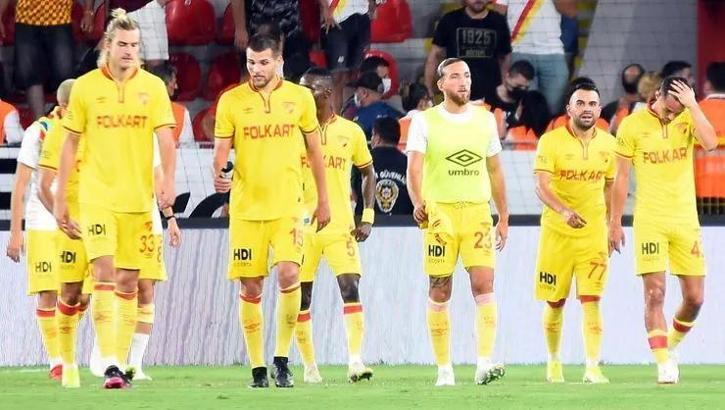 Göztepe, Süper Lig'de yarın Sivasspor'a konuk olacak