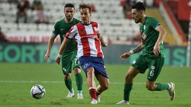 Gökhan Gönül'den penaltı isyanı! 'Yazık!'