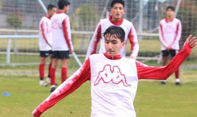 Antalyaspor, Mert Selçuk ile profesyonel sözleşme imzaladı