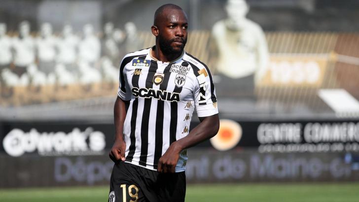 Fenerbahçe'ye transferde son öneri: Stephane Bahoken