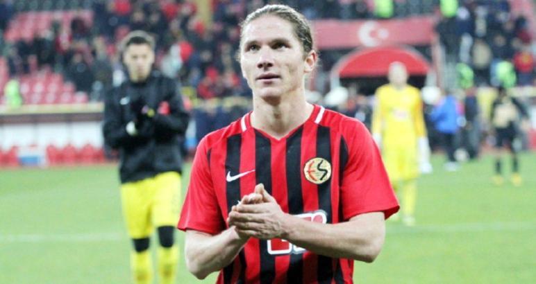 Bandırmaspor, Mehmet Özcan'ı transfer etti