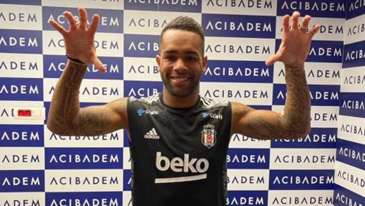 Alex Teixeira sağlık kontrolünden geçti