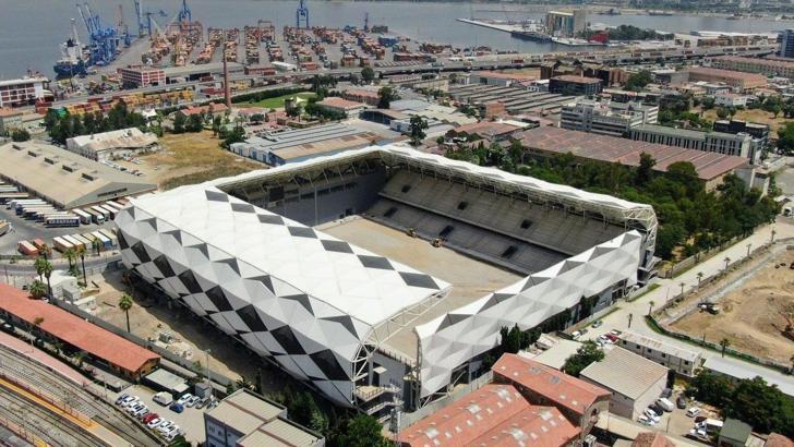 Alsancak Stadı'nda çalışmalar sürüyor