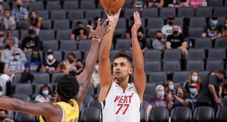 Ömer Faruk Yurtseven'den NBA Yaz Ligi'nde 21 sayılık performans