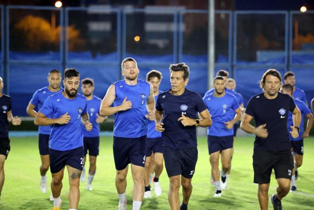 Adana Demirspor'da Metehan Mimaroğlu takımdan ayrı çalıştı