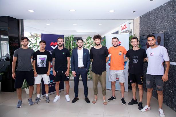 Denizlispor'da futbolcular sağlık kontrolünden geçti