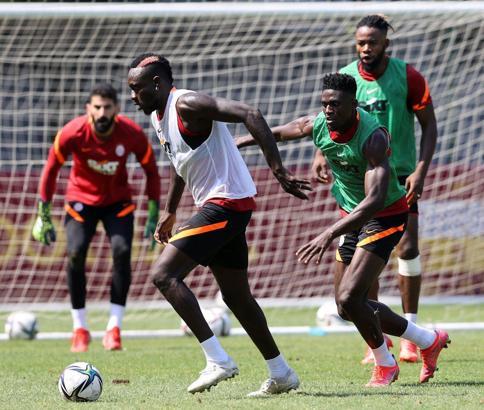 Galatasaray, St. Johnstone maçı hazırlıklarına devam ediyor