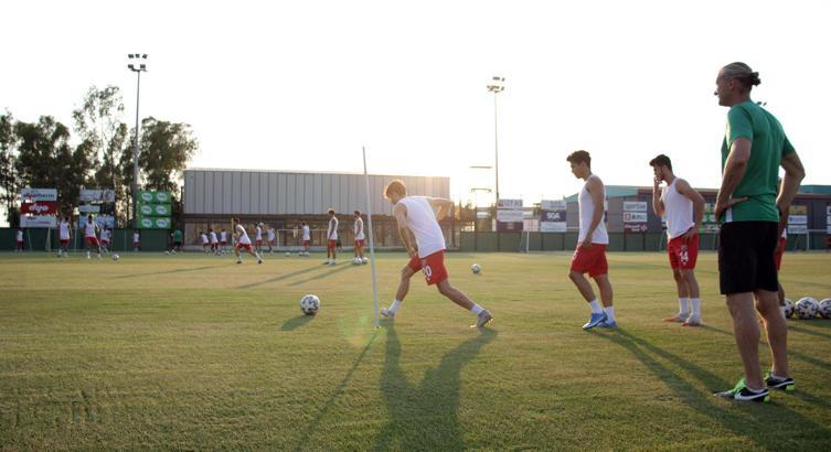 Karşıyaka'da dış transfer çalışmaları başladı