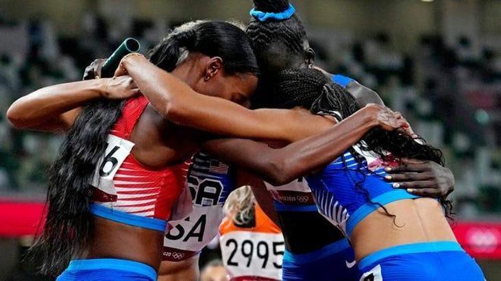 Kadınlar 4x400 metre bayrak yarışında altın madalyayı ABD kazandı