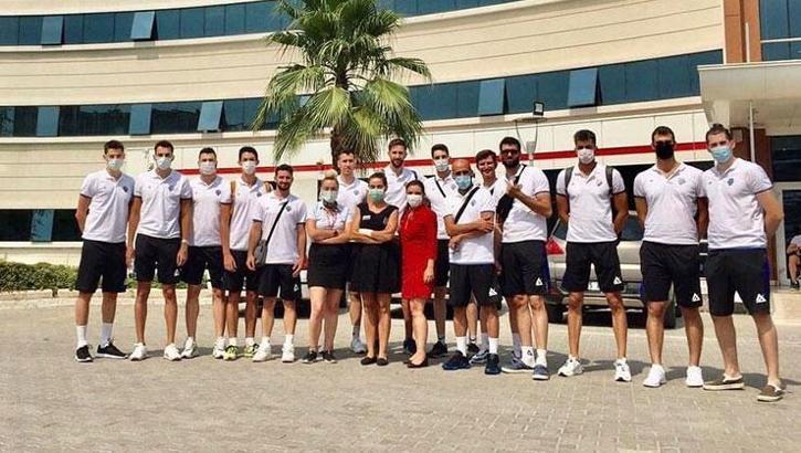 Efeler Ligi ekiplerinden Altekma'da oyuncular sağlık kontrolünden geçti