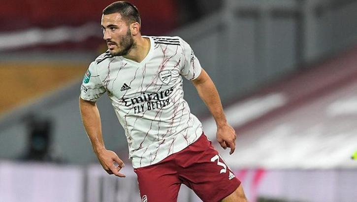 Fenerbahçe, Kolasinac'a teklif yaptı