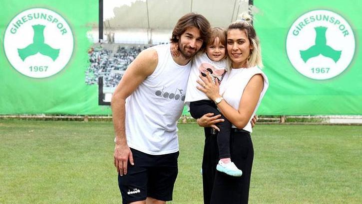 Giresunspor'da kaleci Tolgahan Acar ile yollar ayrıldı