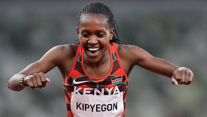 Kenyalı Kipyegon olimpiyat rekoru kırarak kazandı