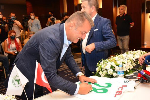 Hakan Karaahmet: Giresunspor doğru zamanda doğru futbolcuyu alacak