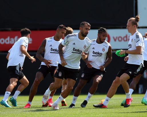 Beşiktaş yeni sezon hazırlıklarını sürdürdü