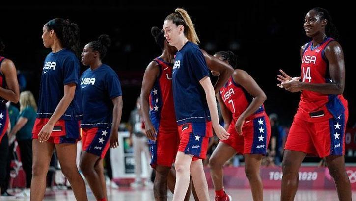 Kadın basketbolunda ABD, yarı finale yükseldi