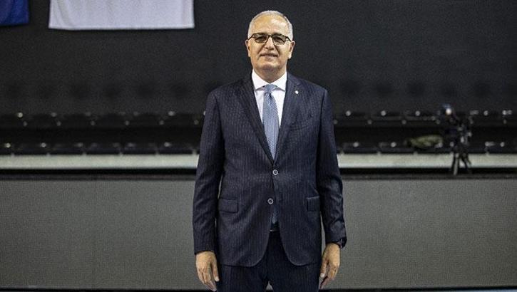Mehmet Akif Üstündağ: Mücadeleniz, hırsınız, bizlere yaşattığınız tarifsiz duygular için teşekkürler çocuklar