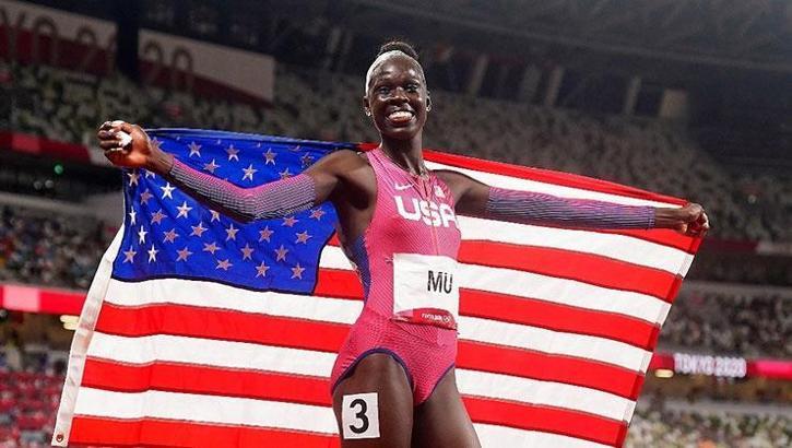 Kadınlar 800 metre finalini ABD'li Athing Mu kazandı