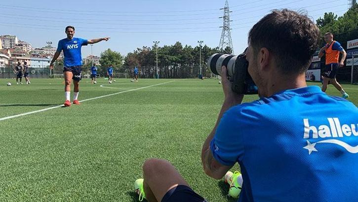 Fenerbahçe'de neşeli idman! Mesut Özil foto muhabir oldu
