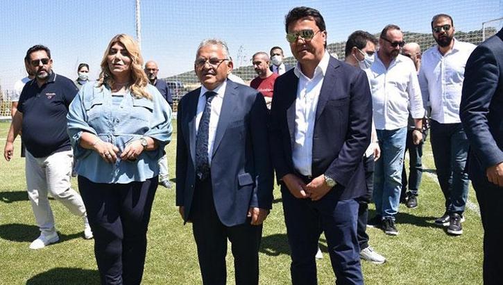 Berna Gözbaşı: Erciyes Yüksek İrtifa Kamp Merkezi'nin cazibe merkezi olmasını diliyoruz