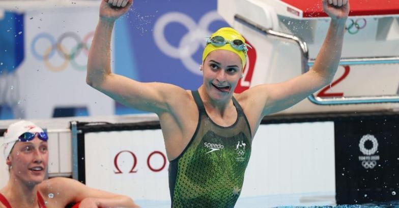 Kaylee McKeown'dan altın madalya