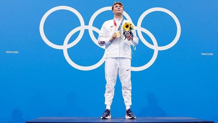 Yüzmede erkekler 800 metre serbestte ABD'li Robert Finke altın madalya aldı