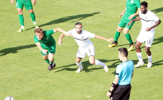 Altay, hazırlık maçında Giresunspor'u 3-0 mağlup etti
