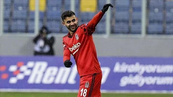 Son dakika! Beşiktaş Ghezzal transferi için Leicester City ile anlaştı