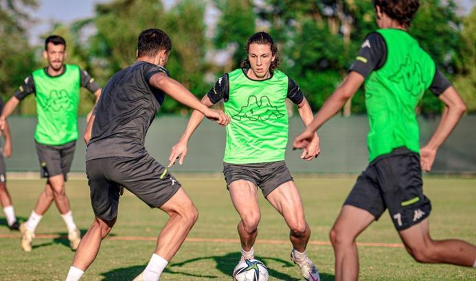 Denizlispor, yeni sezon hazırlıklarına devam ediyor