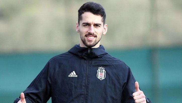 Kocaelispor, Beşiktaş'tan Alpay Çelebi'yi kiralık olarak kadrosuna kattı