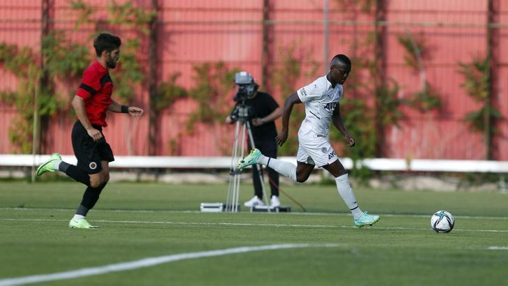 Fenerbahçe'de Samatta'da sorun yok