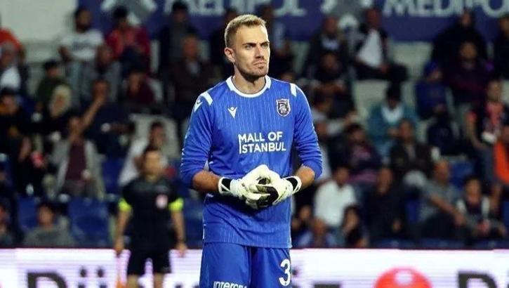 Galatasaray'ın transfer etmek istediği Mert Günok Beşiktaş'ı tercih etti