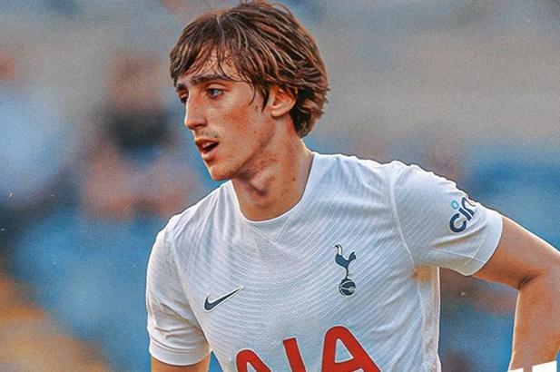 Tottenham, Bryan Gil transferini açıkladı!