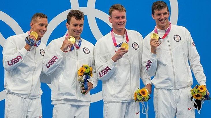 Tokyo 2020'de 4x100 metre serbest bayrak yarışını ABD kazandı
