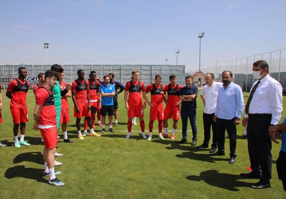 Sivasspor'da Petrocub maçı hazırlıkları sürüyor
