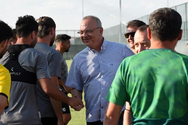 Manisa Futbol Kulübü'ne Cengiz Ergün morali