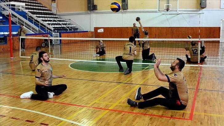 Engelli gazilerin de yer aldığı oturarak voleybol takımından 4 ayda 'süper' başarı