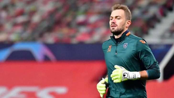 Son dakika! Beşiktaş, Mert Günok transferini bitirdi