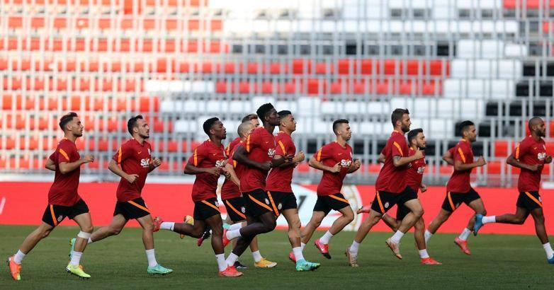 Son dakika! Galatasaray'da PSV maçı öncesi Falcao ve Feghouli gelişmesi