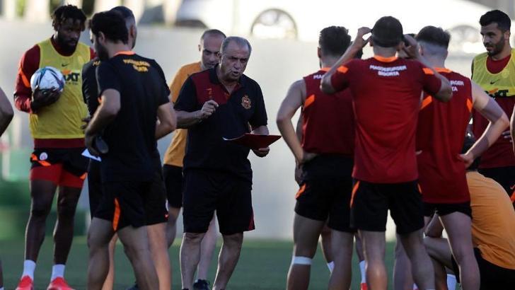 Galatasaray, bugün Eindhoven'a gidiyor