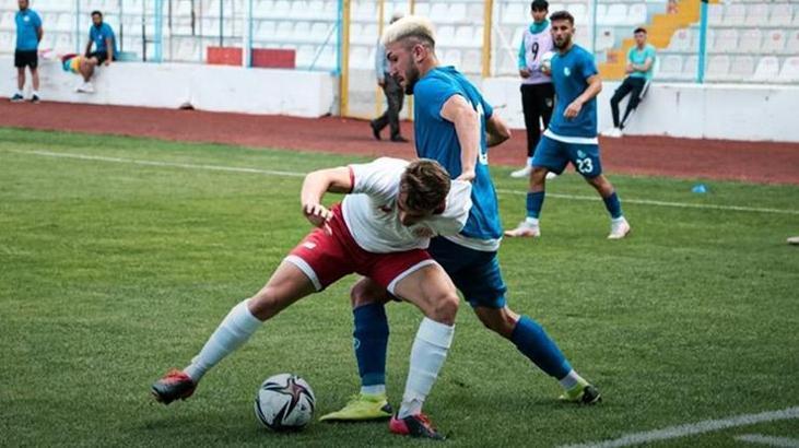 Erzurumspor, ilk hazırlık maçında Antalyaspor'a 2-1 yenildi