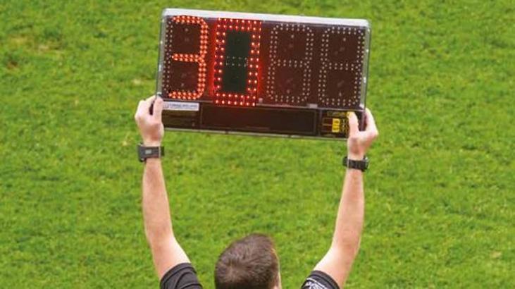 FIFA devrime hazırlanıyor! Devre 45 dakika değil 30 dakika oluyor