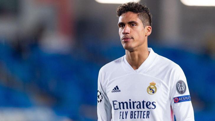 SON DAKİKA | Manchester United, Raphael Varane transferini bitiriyor
