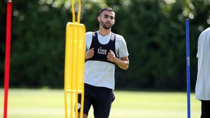 Rachid Ghezzal, Leicester City antrenmanında
