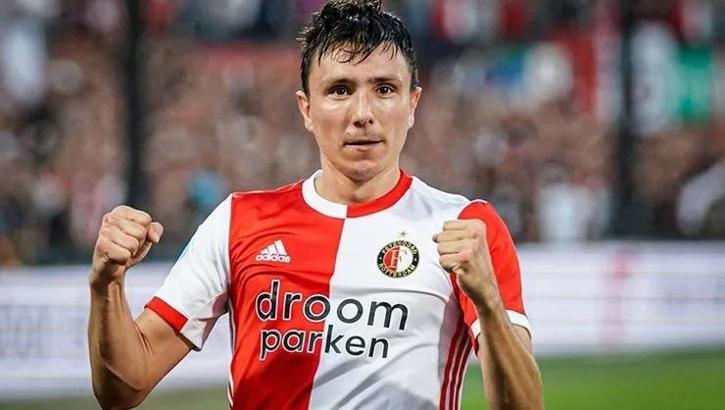 Ajax, Feyenoord'un kaptanı Berghuis ile anlaştı